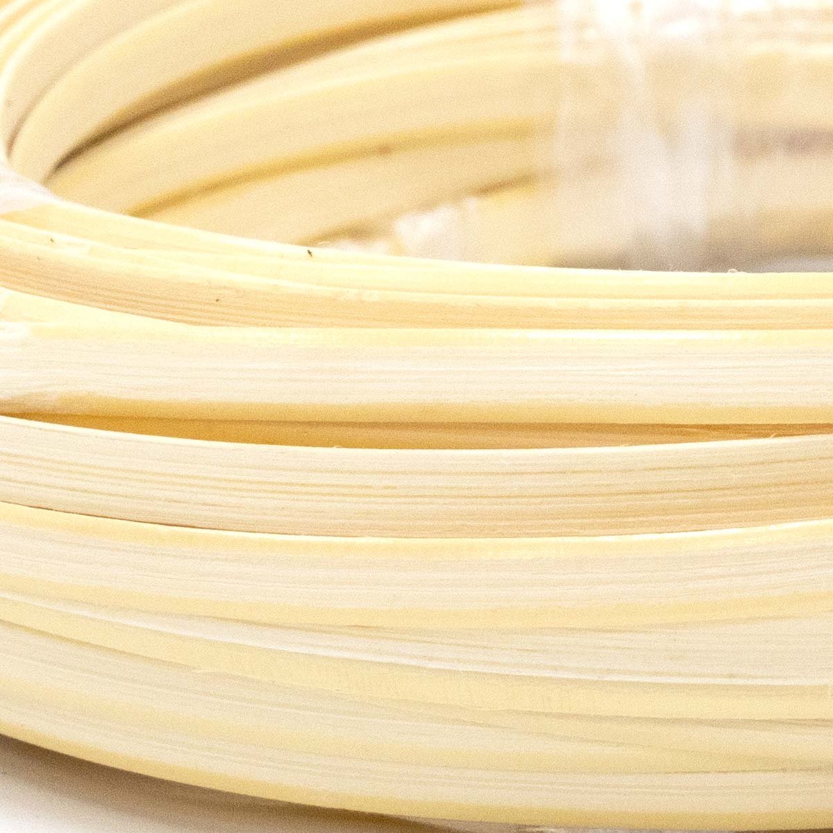 H Medium bleached thin bark rattan approximately 50g 3.5mm・5mm